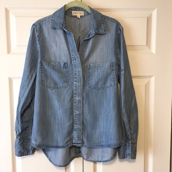 Anthropologie Tops - Anthropologie | Cloth & Stone Chambray Shirt Small